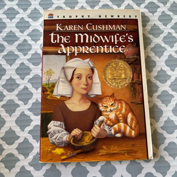The Midwife's Apprentice by Karen Cushman Paperback Book Pre-Loved - Picture 1 of 7